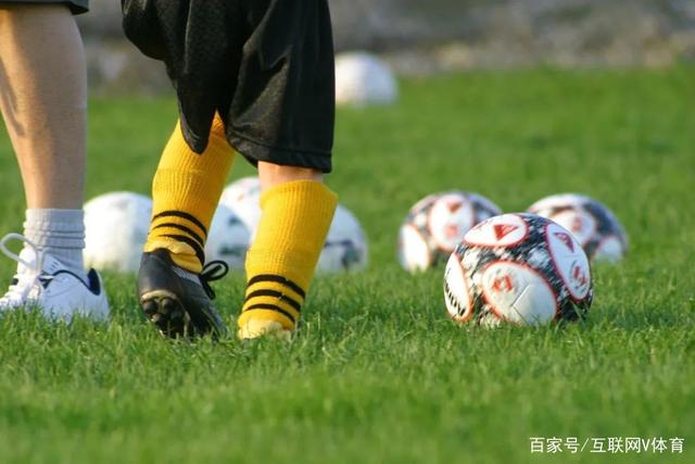 国安后卫冯博轩加盟大连英博 出战51场攻入1球